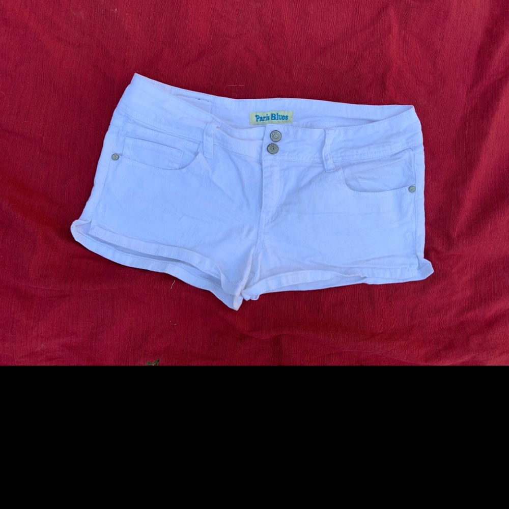 Shorts - Picture 4 of 13